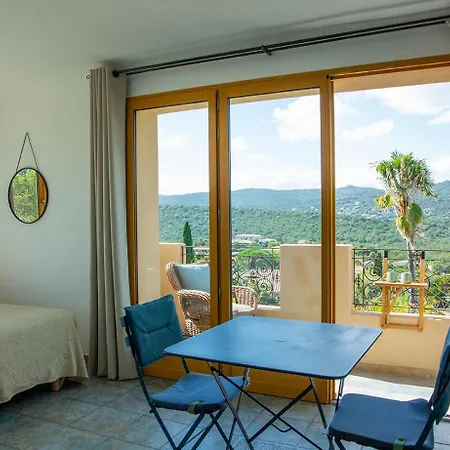 Les Toits De Santa Giulia Villa *