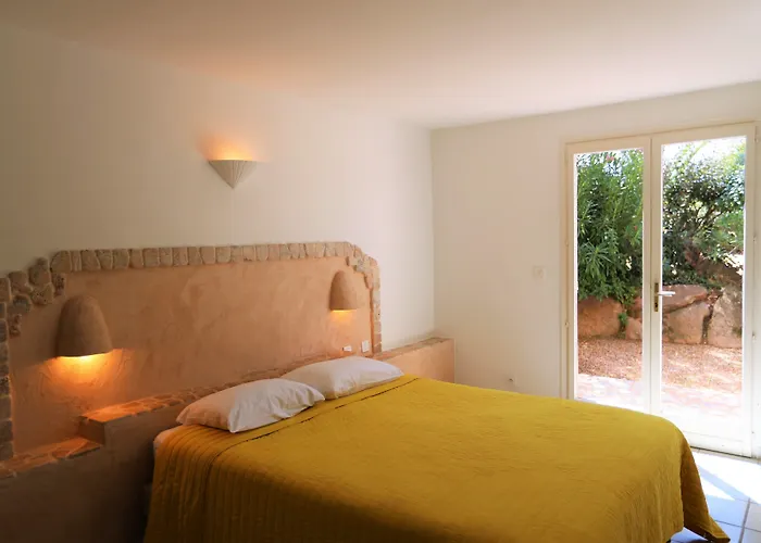 Lejlighedshotel Les Toits De Santa Giulia 4*